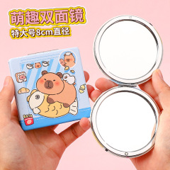 大きいサイズのpuの両面の小さい皮の鏡の女性の学生は携帯して折りたたみます化粧鏡のかわいい少女の心の美しい化粧の小さい鏡