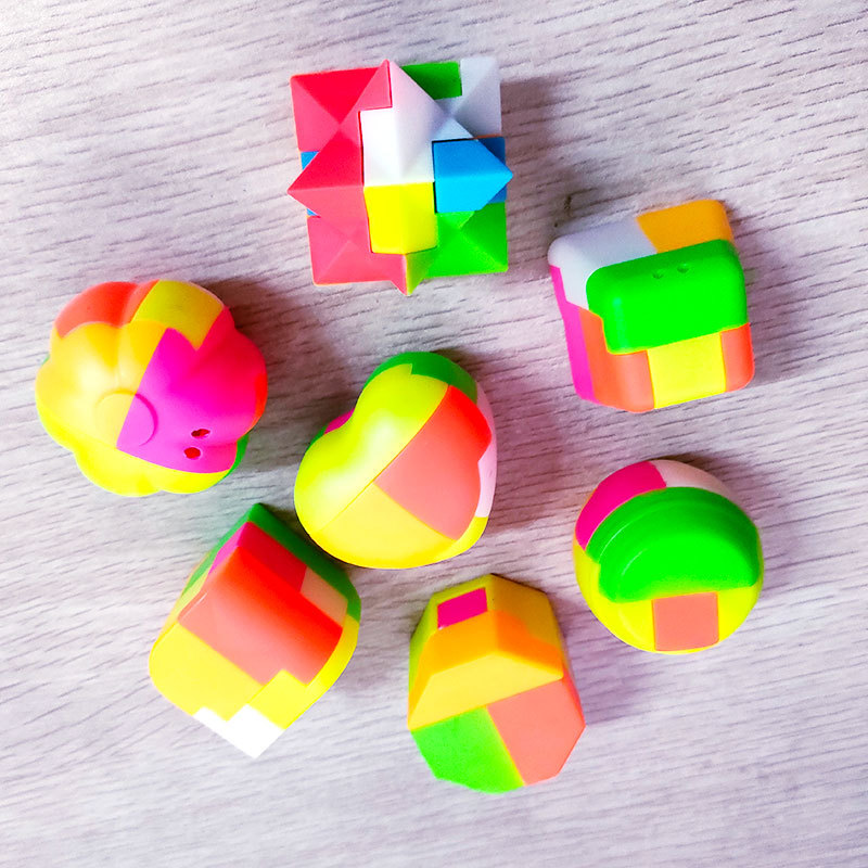Assembling Ball Building Blocks Brain-Teasing Kids Toys Magic Cube Ball Children's Intelligence Interlocking Bricks 6-Piece Assembly Ball