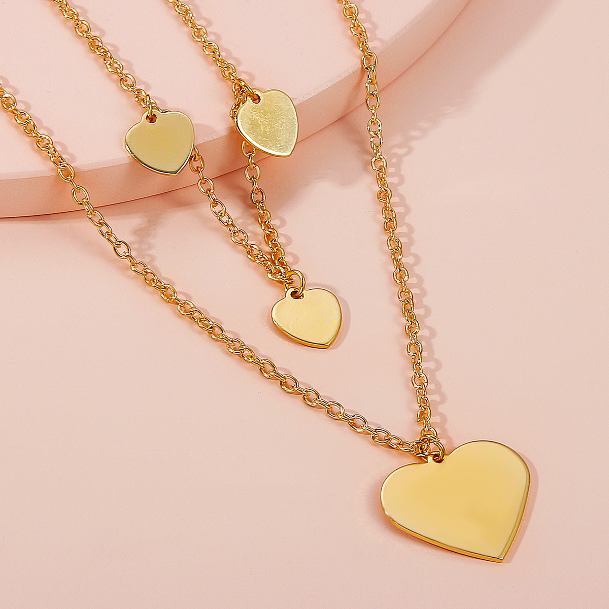 Cross-border New Arrival Multi-layer Love Necklace Sweater Chain European And American Fashion Small Peach Heart Twin Clavicle Chain Double-layer Set Chain For Women display picture 3