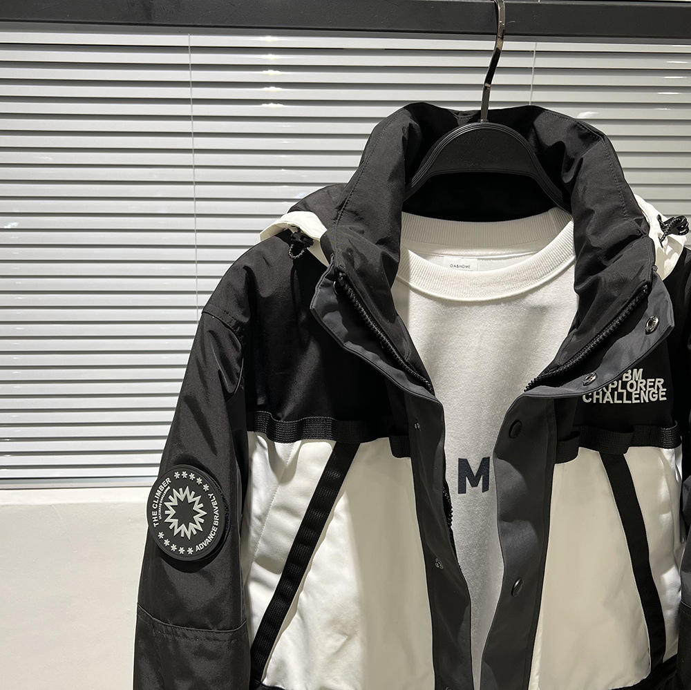 Men's Hooded Jacket Thickened Outdoor Coat Black And White_voghion.com