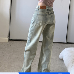 浅色黄泥窄版阔腿牛仔裤女2025新款秋季显瘦高腰垂感宽松直筒裤子