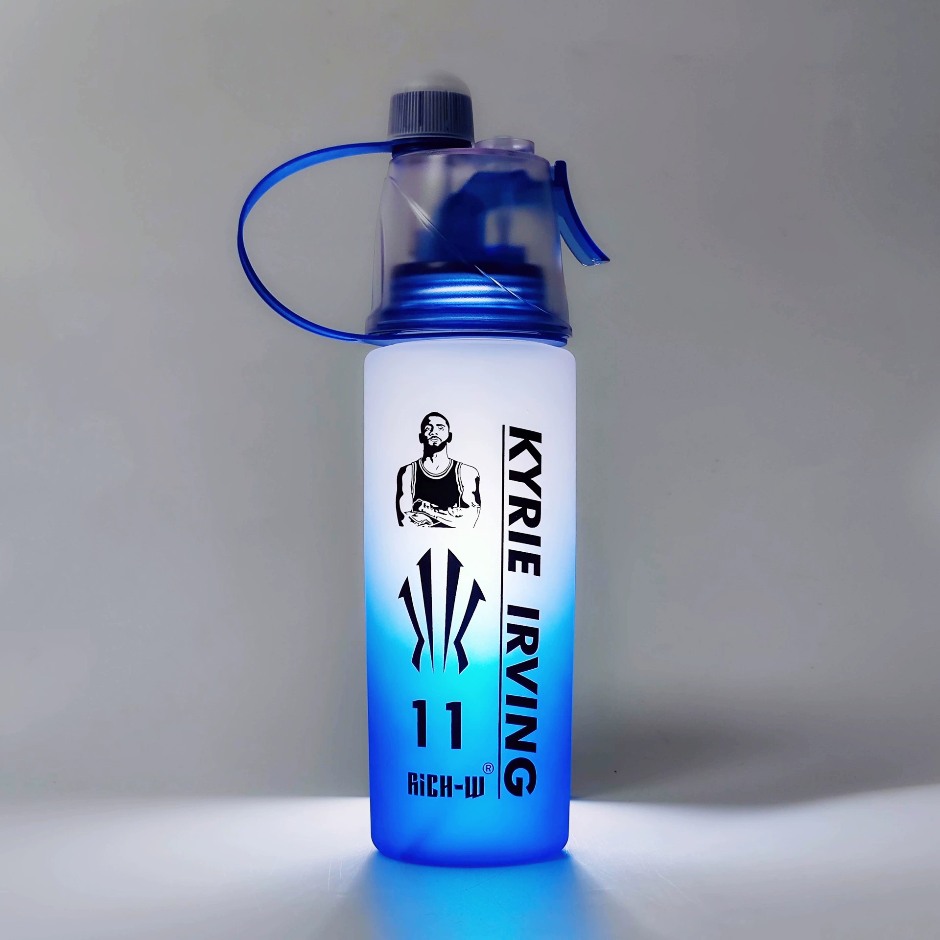 Spray, 2024 years, gradient