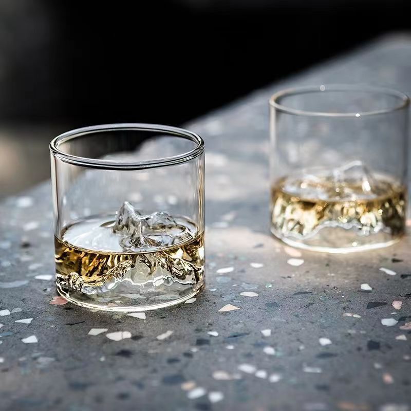 In stock National fashion Mountain River View Mountain Cup Fuji Mountain glass transparent iceberg water Cup heat-resistant tea cup owner In stock National fashion Mountain River View Mountain Cup Fuji Mountain glass transparent iceberg water Cup heat-resistant tea cup owner