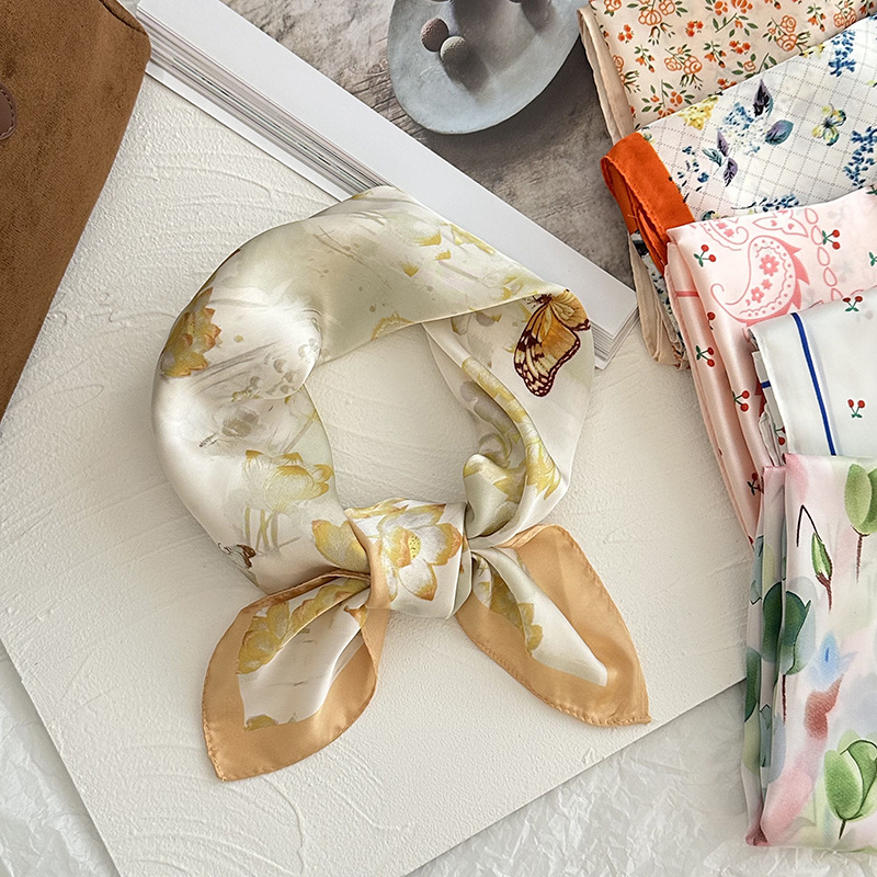 Bufanda de seda, bufanda cuadrada pequeña, nueva atmósfera coreana, pañuelo floral, cinturón para el cabello, bufanda decorativa, chal pequeño exterior