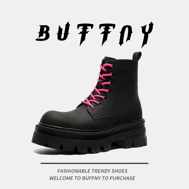 Пара круглых туфель в британском стиле