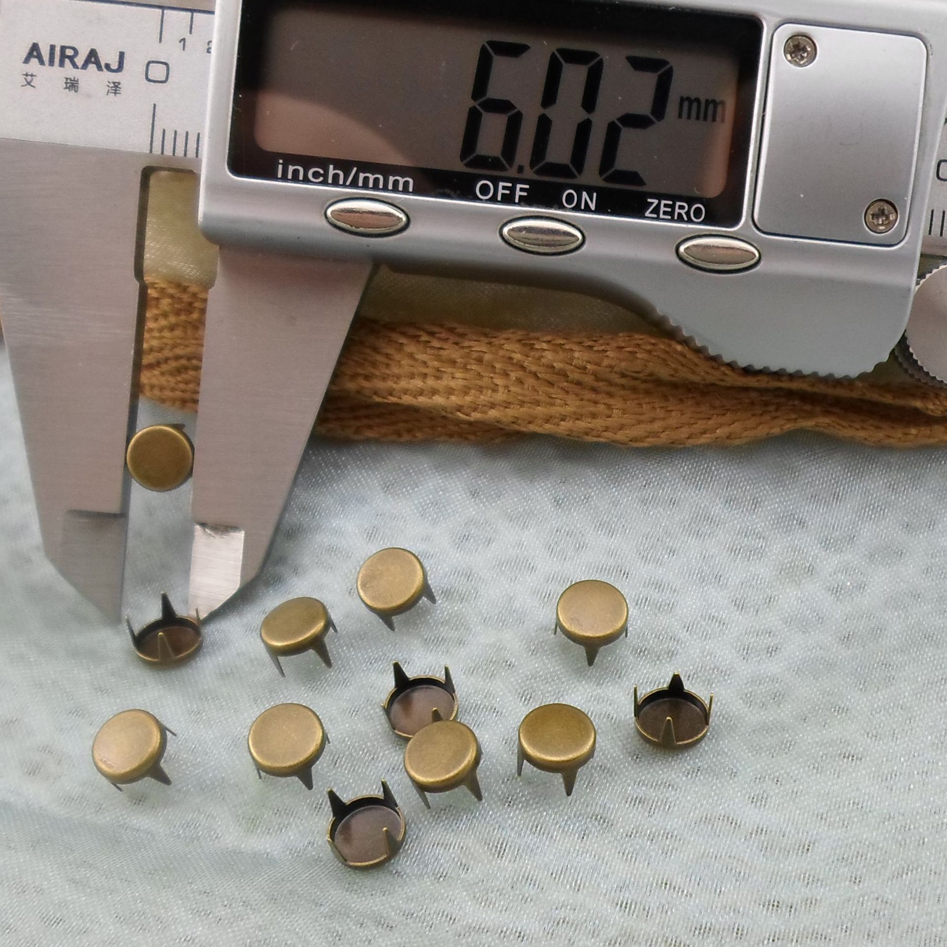 （全铜）6MM圆型四爪珠 圆形平顶4爪扣  DIY帽子鞋子柳丁