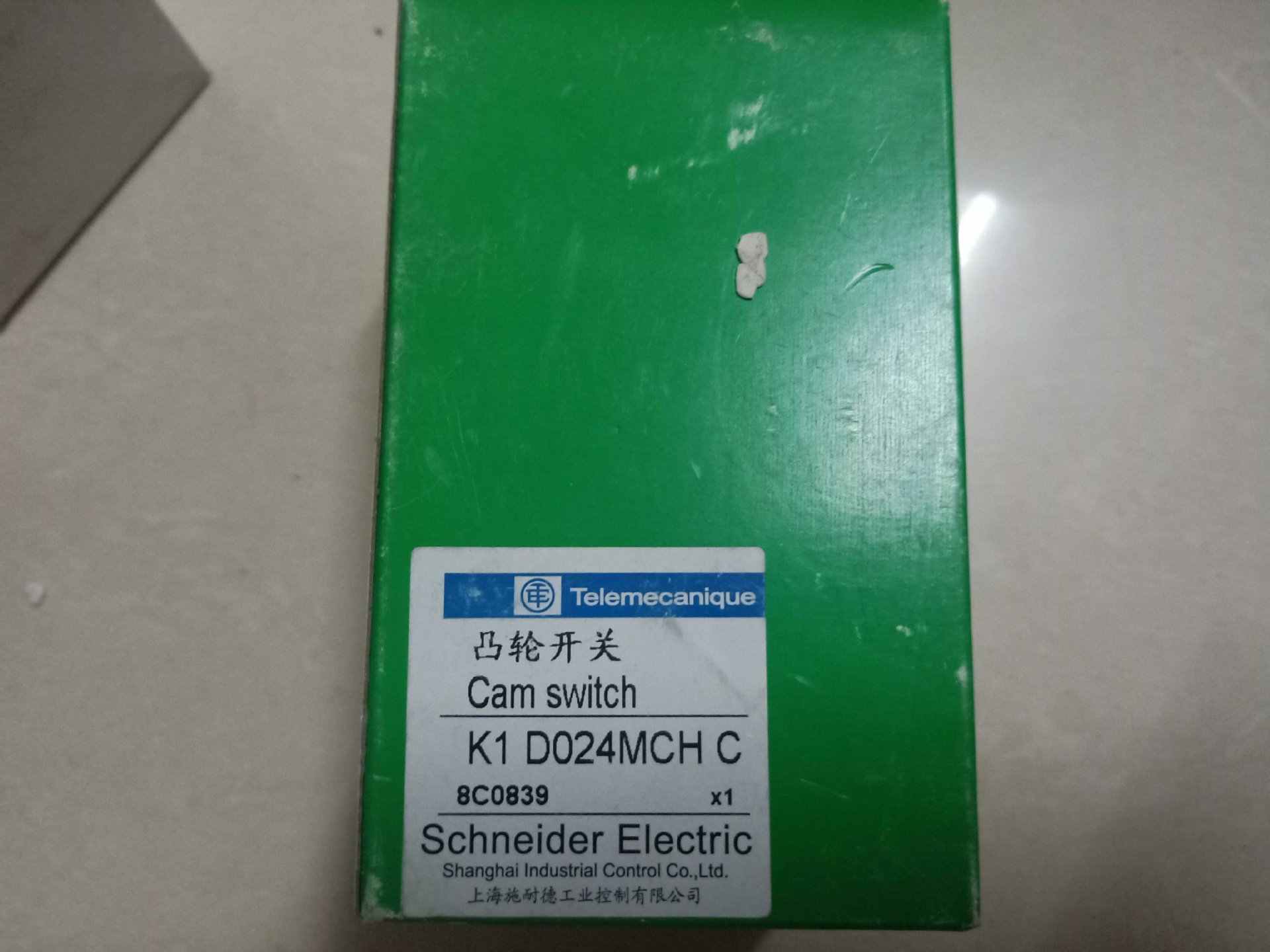 施耐德凸轮开关K1D024MCHC K1D024MLHC K1D024MC 现货