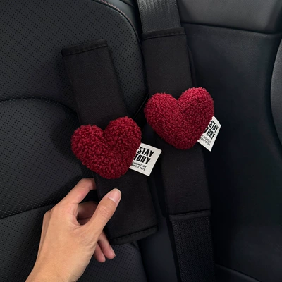 pad extended anti-collar protective | Sürətlər qutusu və əl tormozu başlıqları - linen-black-shoulder-pads-plush-wine-red-hearts-two