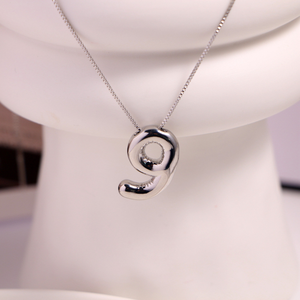 Collana con ciondolo numeri arabi gioiello moda talismano_voghion.com