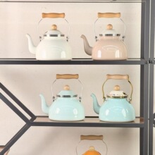 �Ӻ���Cľ���´�2.5L��ˮ�ظ��Nȼ����ӟ�ˮ�ؼ�ɫ�Q�щ���ĸ��