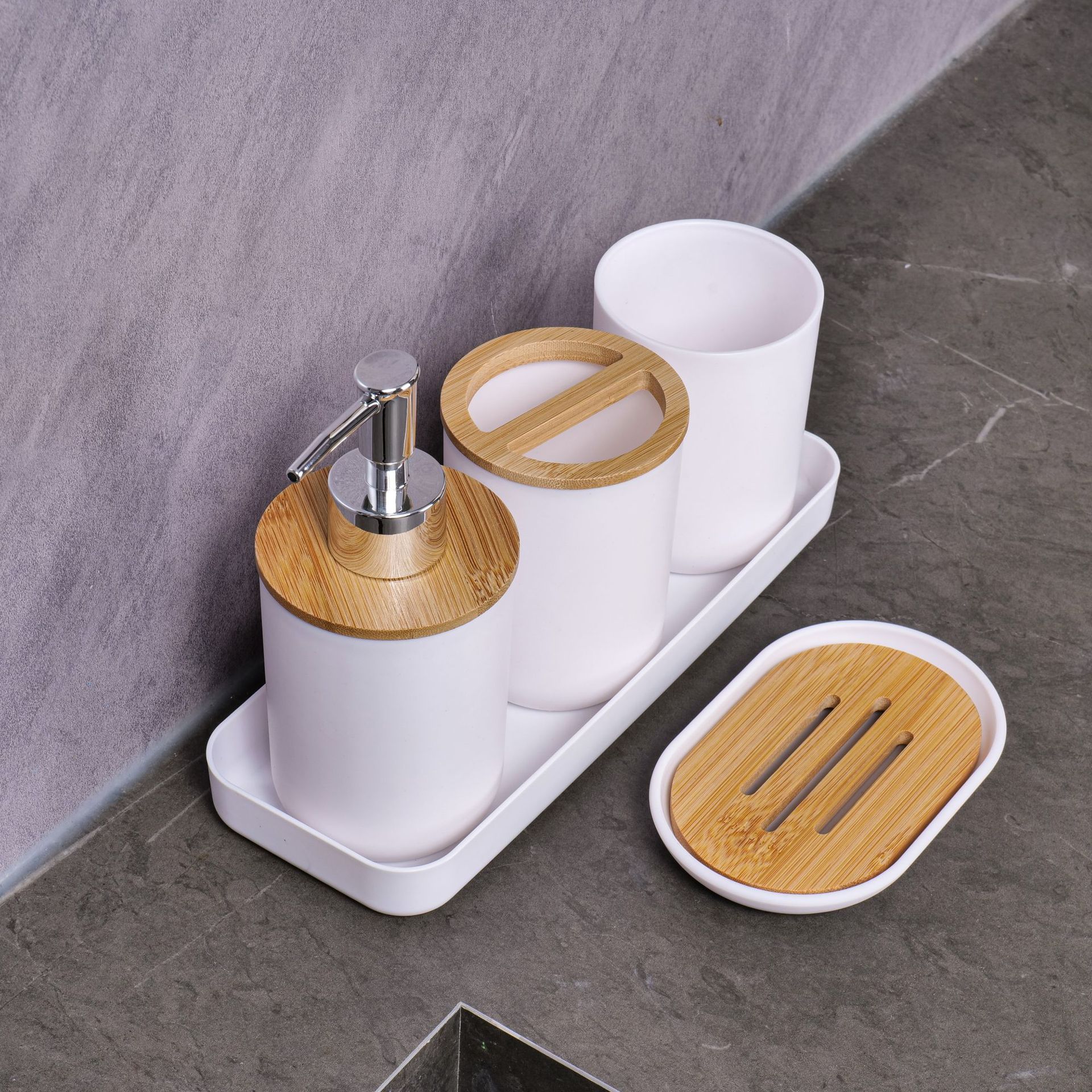 Venta caliente transfronteriza baño lavado de bambú y madera juego de seis piezas bomba de loción cepillo de dientes taza caja de jabón bote de basura productos ligeros de lujo de alta gama