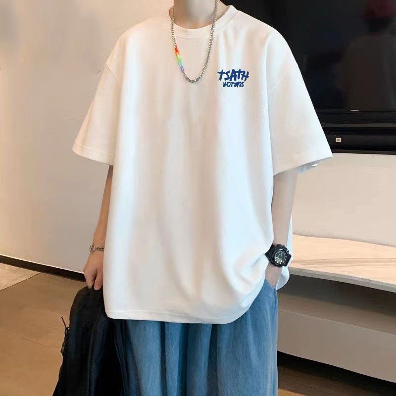 여름 남자 짧은 소매 새로운 바닥 티셔츠 남성 둥근 목 느슨한 한국 패션 홍콩 스타일 인쇄 티셔츠 제조 업체 도매