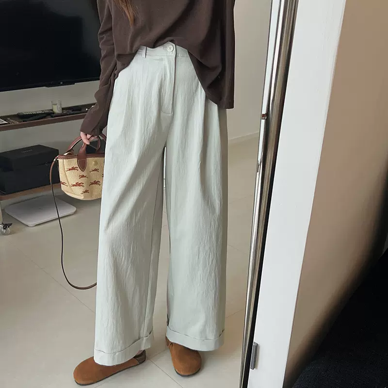 早秋日杂风休闲工装女直筒宽松高腰百搭休闲杏色翻边西装阔腿裤
