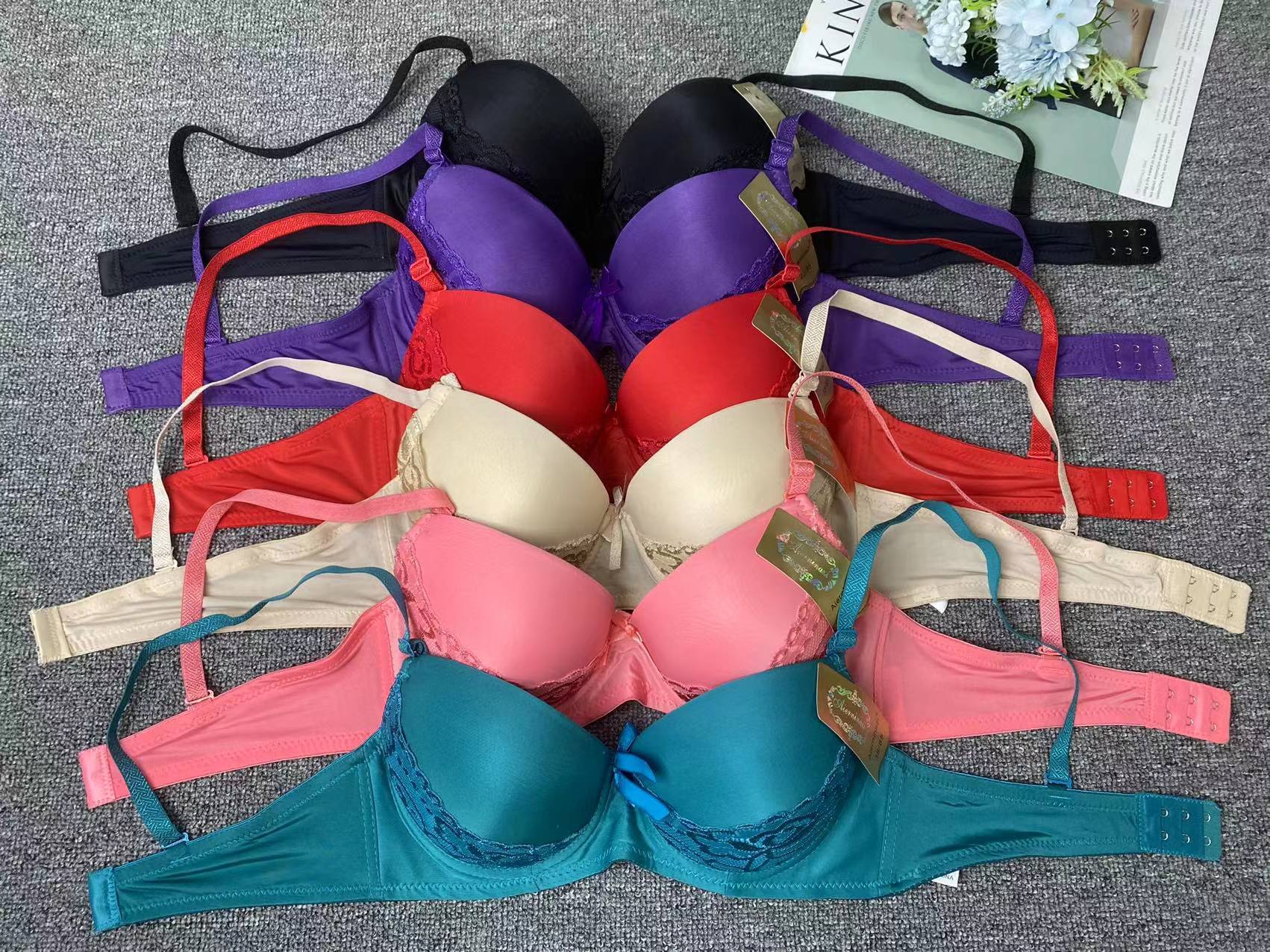 Comercio exterior nuevo exterior europeo y americano ropa interior de las mujeres individuales cómodo con anillo de acero más tamaño sujetador fábrica al por mayor