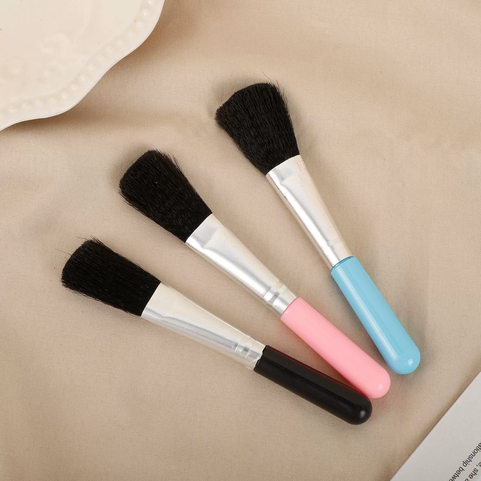 Портативная щетка для чистки из шерсти, щетка для чистки суккулентов, косметический инструмент, оптовая продажа кистей для макияжа от производителя, трансграничные поставки, портативная чистка.