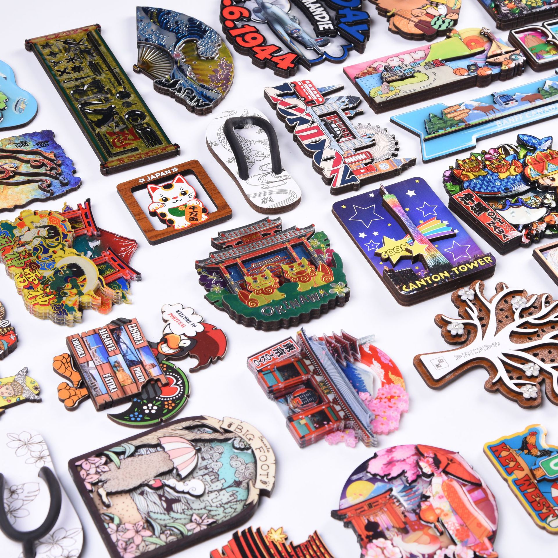 Mixed Slightly Flawed Random Creative Special-shaped Household Wooden Magnetic Refrigerator Stickers Decorative Magnets Magnetic Stickers