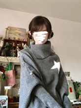 灰色高领斗篷上衣女早秋季新款设计感慵懒风不规则星星毛衣针织衫