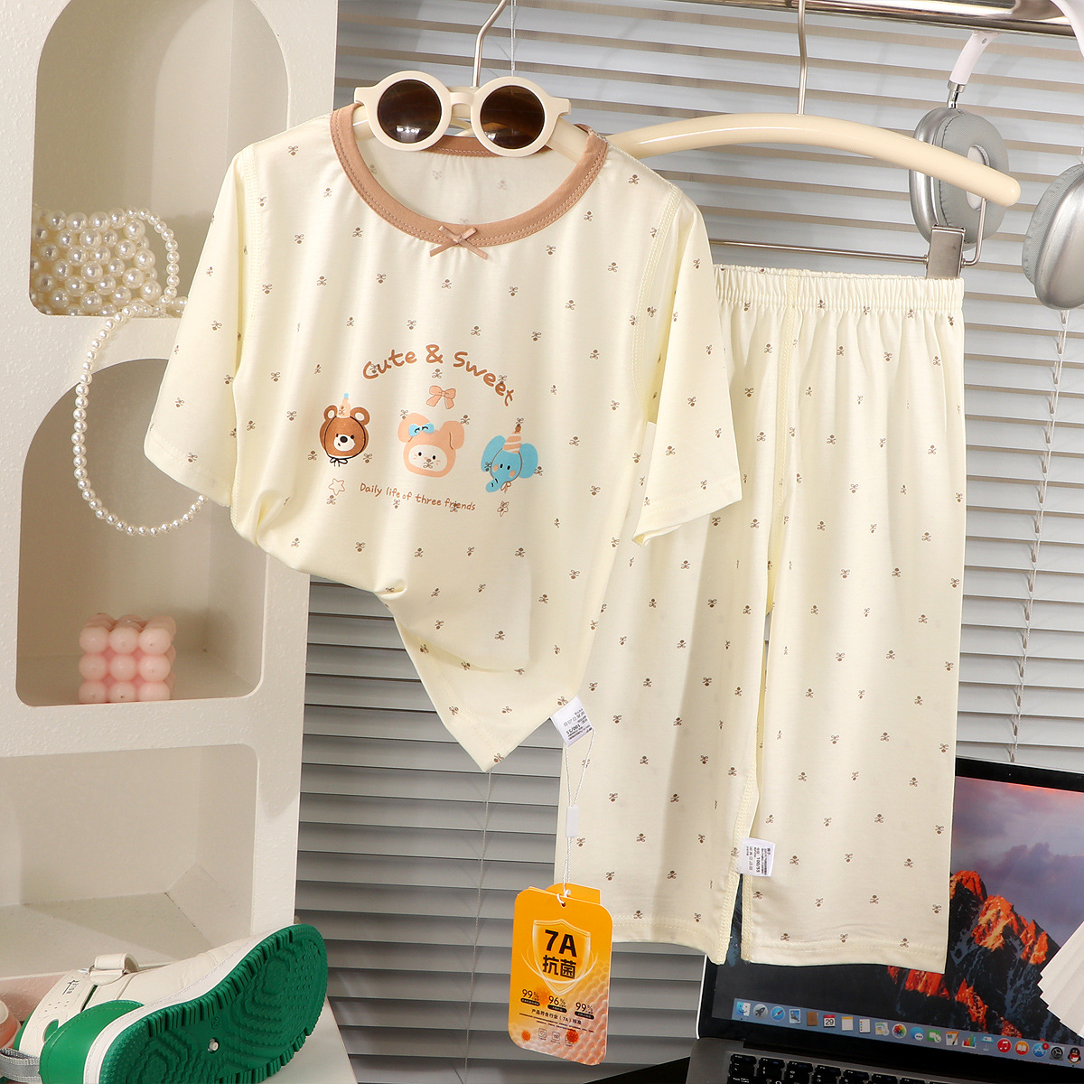 Pijamas Lycelle para niños Traje fino de verano de manga tres cuartos Ropa de hogar para niños grandes Ropa de aire acondicionado para niños y niñas Pijamas
