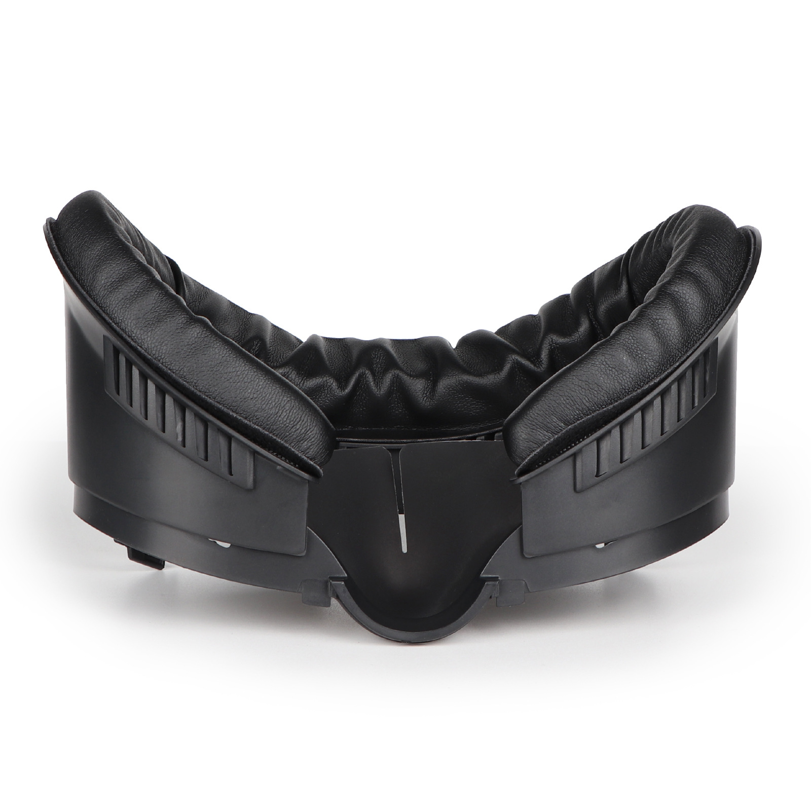 The widened mask replacement stand for Meta Quest 3 can be worn with a silicone mask for a more skin-friendly look undefined