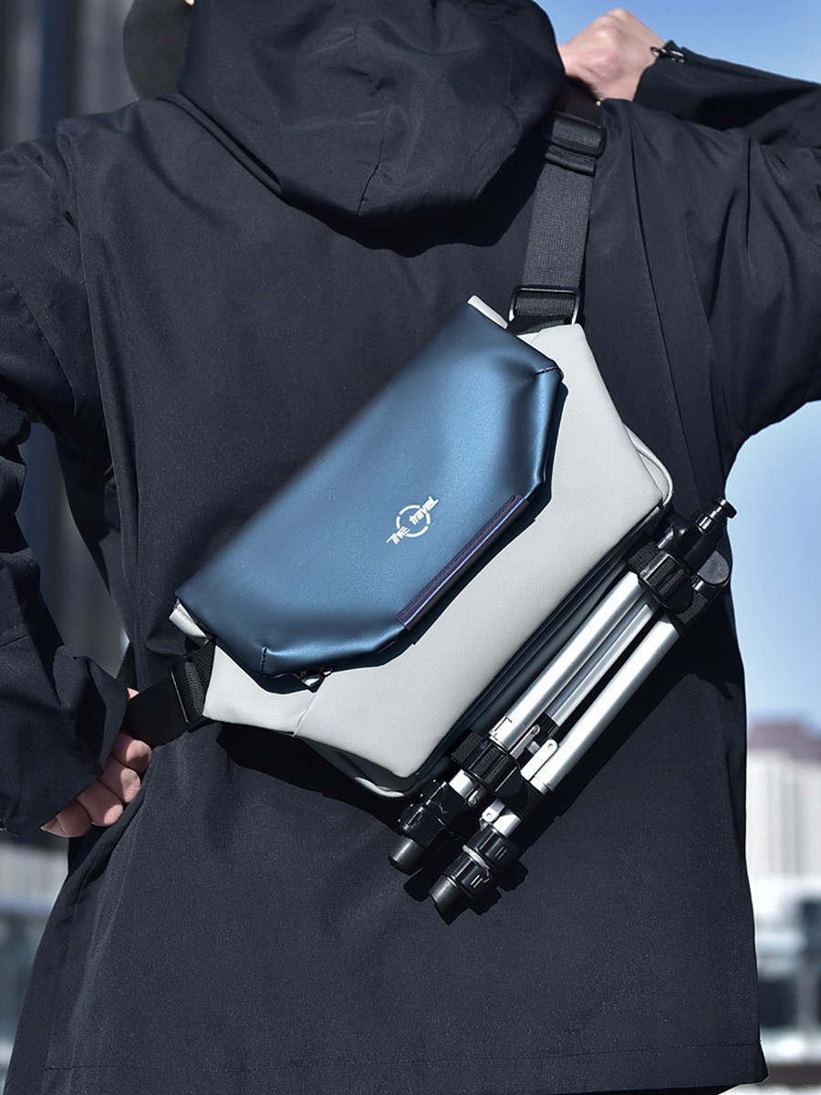 Mochila de montar para hombres, mochila de hombro, bolsa de correo, bolso de pecho, bolso de hombre, primavera 2026 nuevo