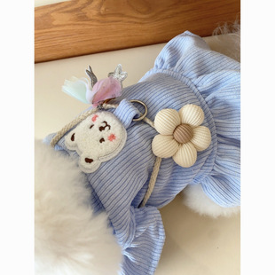 Three-dimensional small flower pet dog dog clothes can be towed by bear Teddy Pomeranian small puppy Yorkshire Maltese