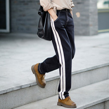 春季侧条深撞黑色棉气质休闲宽松中高腰显瘦直筒阔腿牛仔裤女