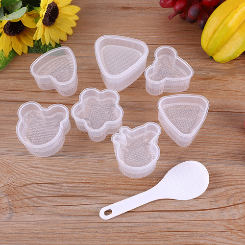 Creative cartoon-shaped triangle rice ball mold, home-use children's rice lunch box mold, DIY seaweed sushi mold