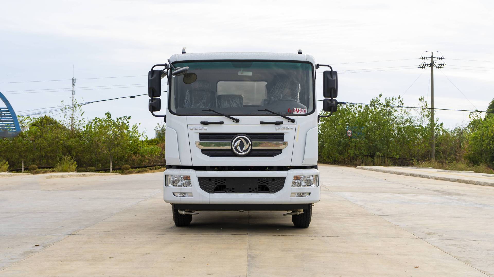 Dongfeng 12-Ton Sprinkler Truck Chengli Greening Spray Truck Engineering Vehicle Stainless Steel Water Transport Truck Water Tank Transport Truck Manufacturer
