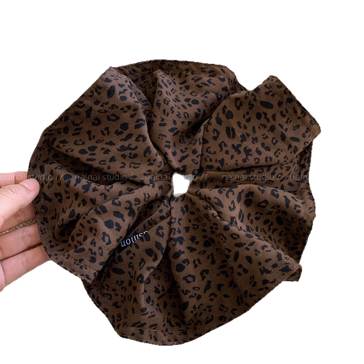 Leopard Print Oversized Scrunchie For Women Retro Hair Tie Accessory_voghion.com