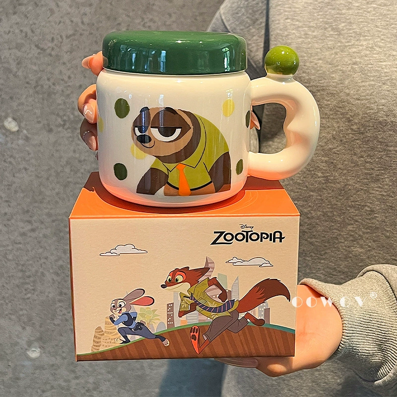 Керамическая кружка (Disney Zootopia) с Ником и Джуди, 560 мл, с крышкой и ручкой