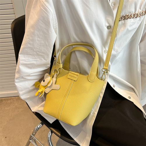  New Fashion Design Handbag with Lychee Pattern, Stylish Dry Vegetable Basket Single Shoulder Crossbody Water Bucket Bag