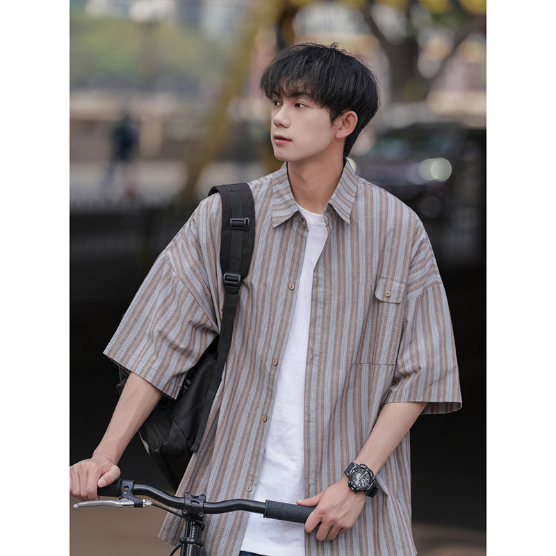 Cityboy japonés a rayas camisa de manga corta marca de moda de los hombres de moda juventud sentir desgaste camisa de media manga abrigo estilo verano