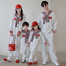 爆款秋冬亲子装一家三口全家装婴儿衣服宝宝时髦洋气母女卫衣套装