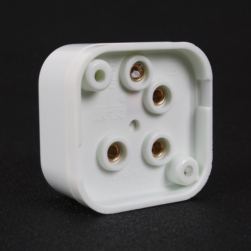 16A 四插座 明 (4).jpg