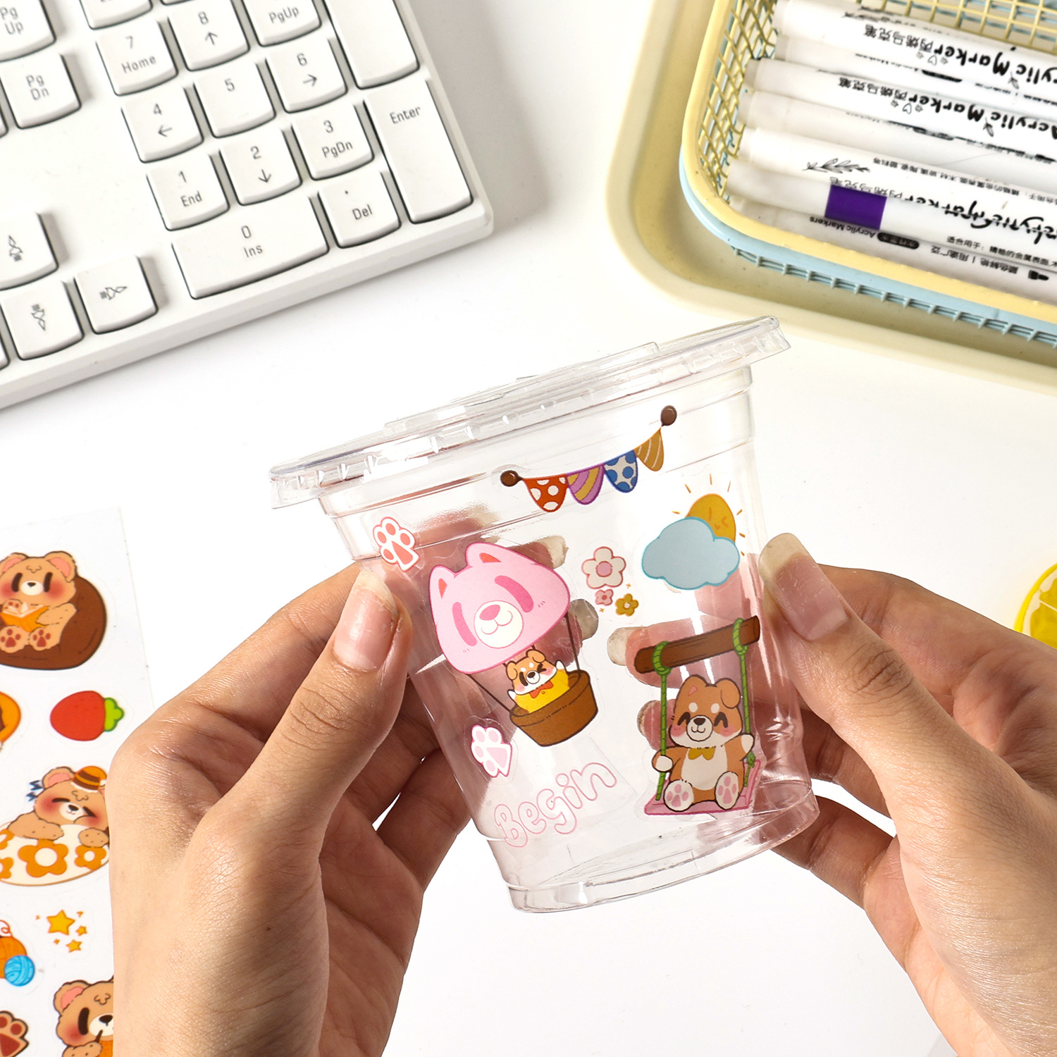 Cute Pet Daily Series Cartoon Pet Impermeable Hand Cartoon Etiqueta engomada animal Diy Hand Cartoon Decoración de Hand Cartoon Pegatinas de Hand Cartoon para Niños