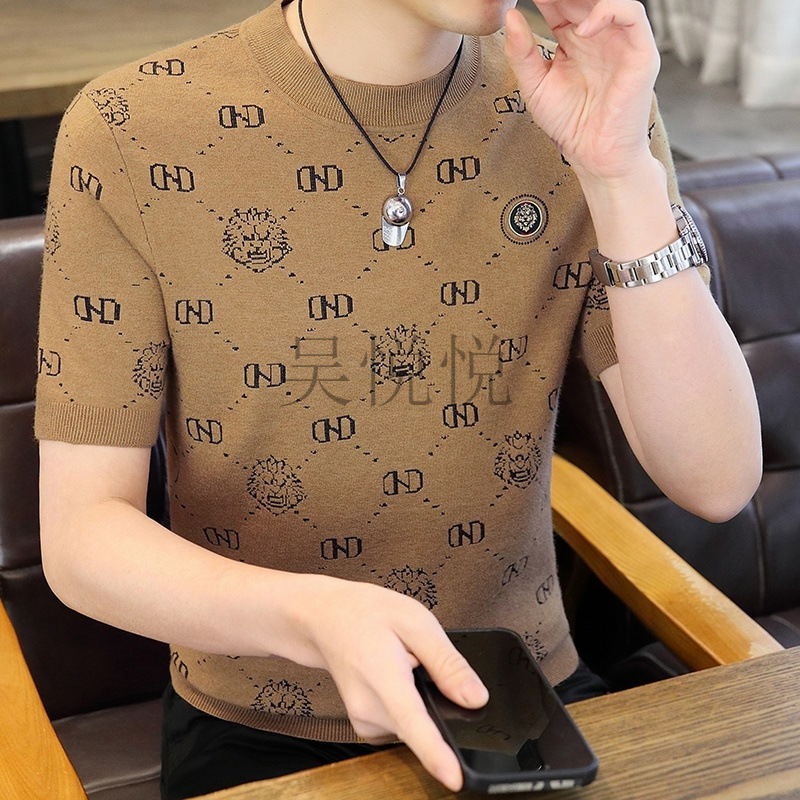 Autumn demi-season trend sweater