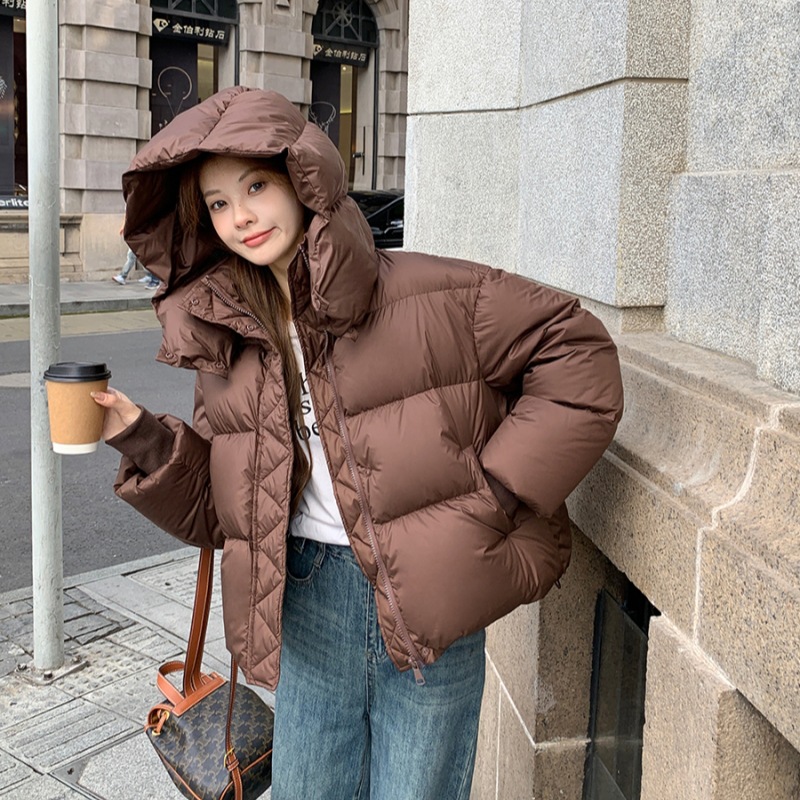 2026 nueva ropa de algodón de invierno corto de moda de algodón grueso estilo coreano suelto chaqueta de algodón de estilo occidental