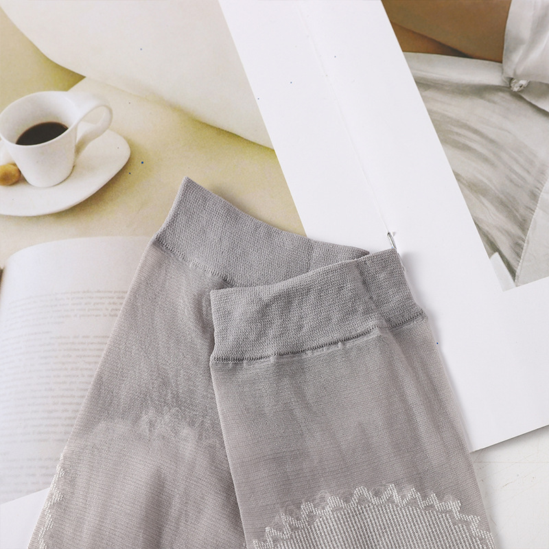 Thin core silk cotton soled steel wire socks for women, anti-snagging silk and cotton, sweat-absorbing and breathable short stockings are available for wholesale pic 5