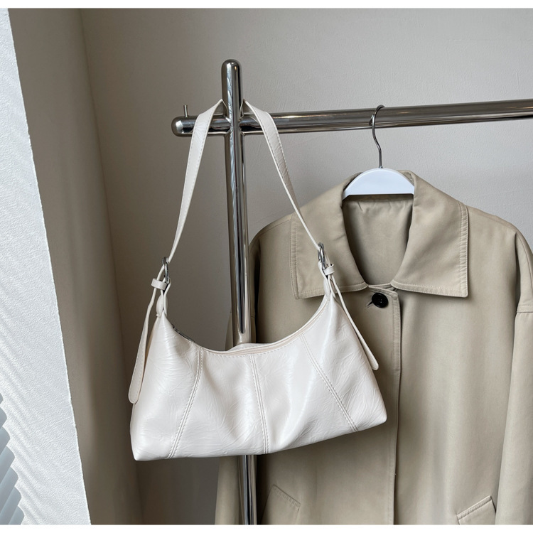 Sac à bandoulière tendance pour femmes sous les aisselles 2024, nouvelle version coréenne à la mode, simple, grande capacité, pour le travail et les déplacements_voghion.com