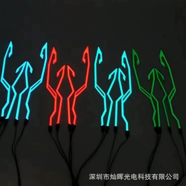 Производитель новый светодиодный мотоциклетный шлем светящийся шлем светящийся шлем светящийся шлем лампа с трехцветным холодным светом