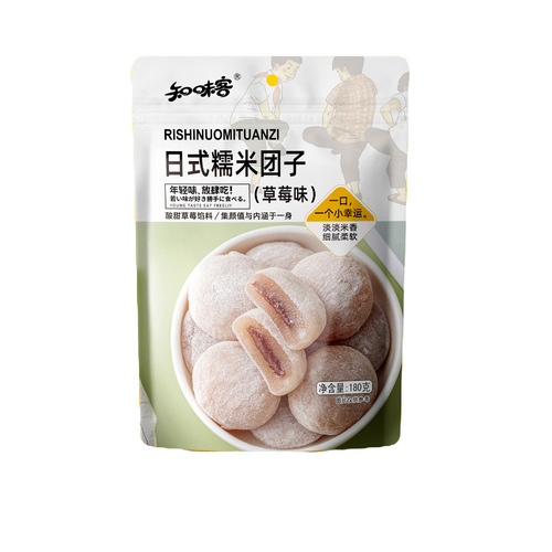 180g Japanese-style glutinous rice dumplings with sweet and sour strawberries and mango flavors, light rice aroma, delicate texture, and a casual snack