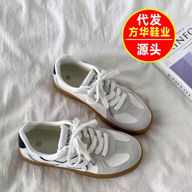 春の軽量ドイツトレーニングシューズ女性用 2025 ソフトソール新靴多用途シックニッチフォレストガンプカジュアルスポーツシューズ|undefined