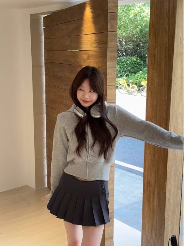 短款卫衣外套女初秋季韩系修身连帽拉链正肩内搭上衣开衫|undefined