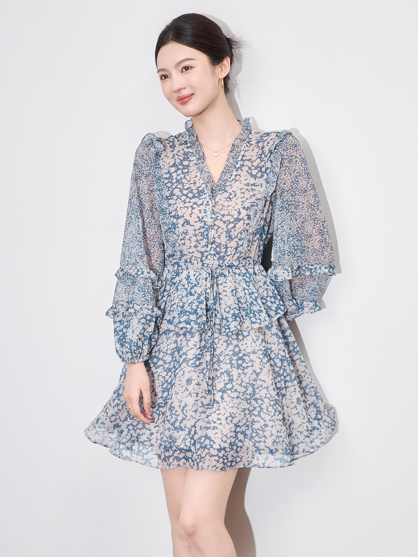 Váy liền maxi kiểu Pháp chít eo voan crepe in hoa chất lượng cao — Màu xanh lam