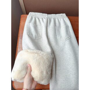 �H��춮aƷչʾ����-�׻�ɫ�ӽq�lѝŮ�����⴩���q��ů��ѝ�|