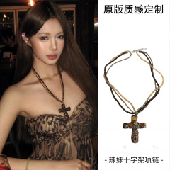 复古做旧十字架项链女小众独特设计中古锁骨链波西米亚风长款配饰