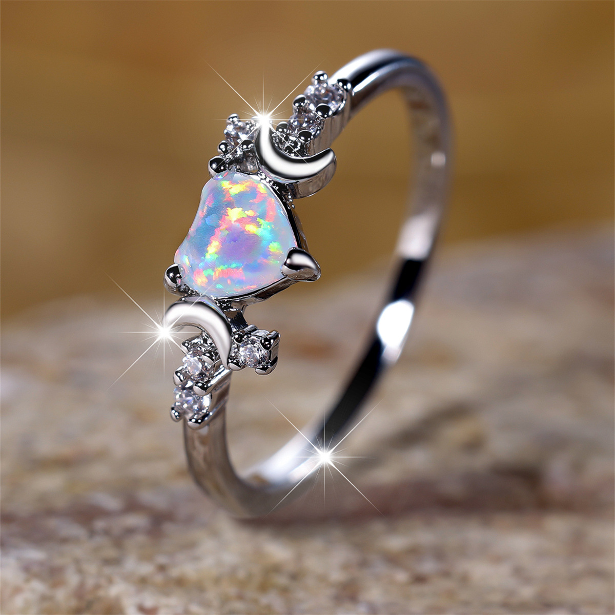 Transfronterizo deseo nuevo amor blanco OPAL Luna anillo de tres garras en ambos lados personalidad simple nicho anillo de lujo ligero