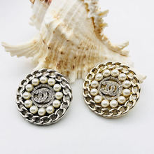 �pCС���L����ˮ����Ů���С�� �OӋ�д������bë�e����