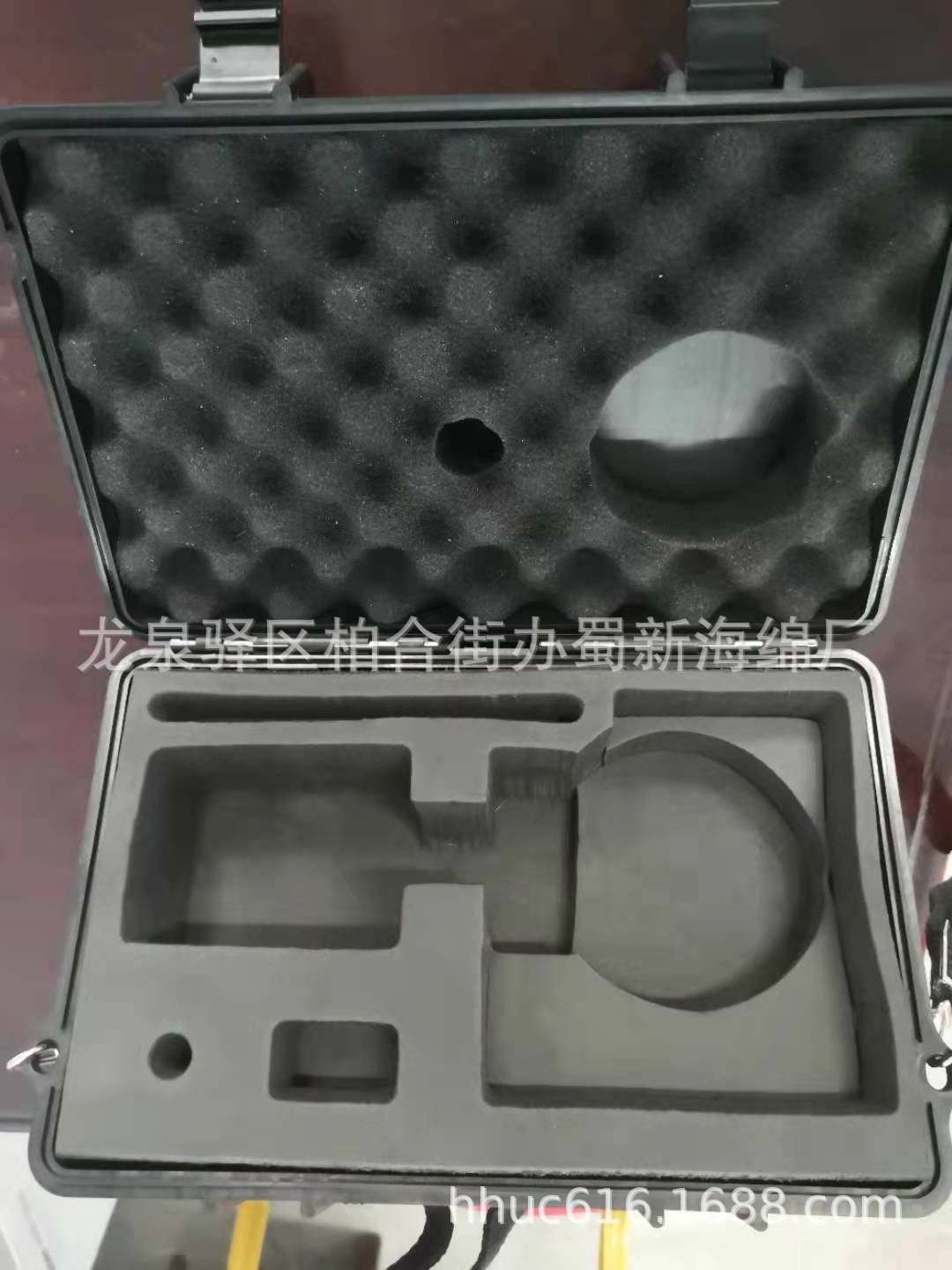 供应塑料箱内衬鸡蛋绵/异型打孔内托防撞鸡蛋绵/凹凸PU海绵