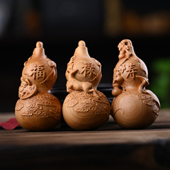 Huangyang Wood Carving Handle Ornament, Handcrafted Solid Wood Carving, Wooden Male and Female Portable Handle for Chinese New Year, Auspicious Dragon Gourd, Wholesale